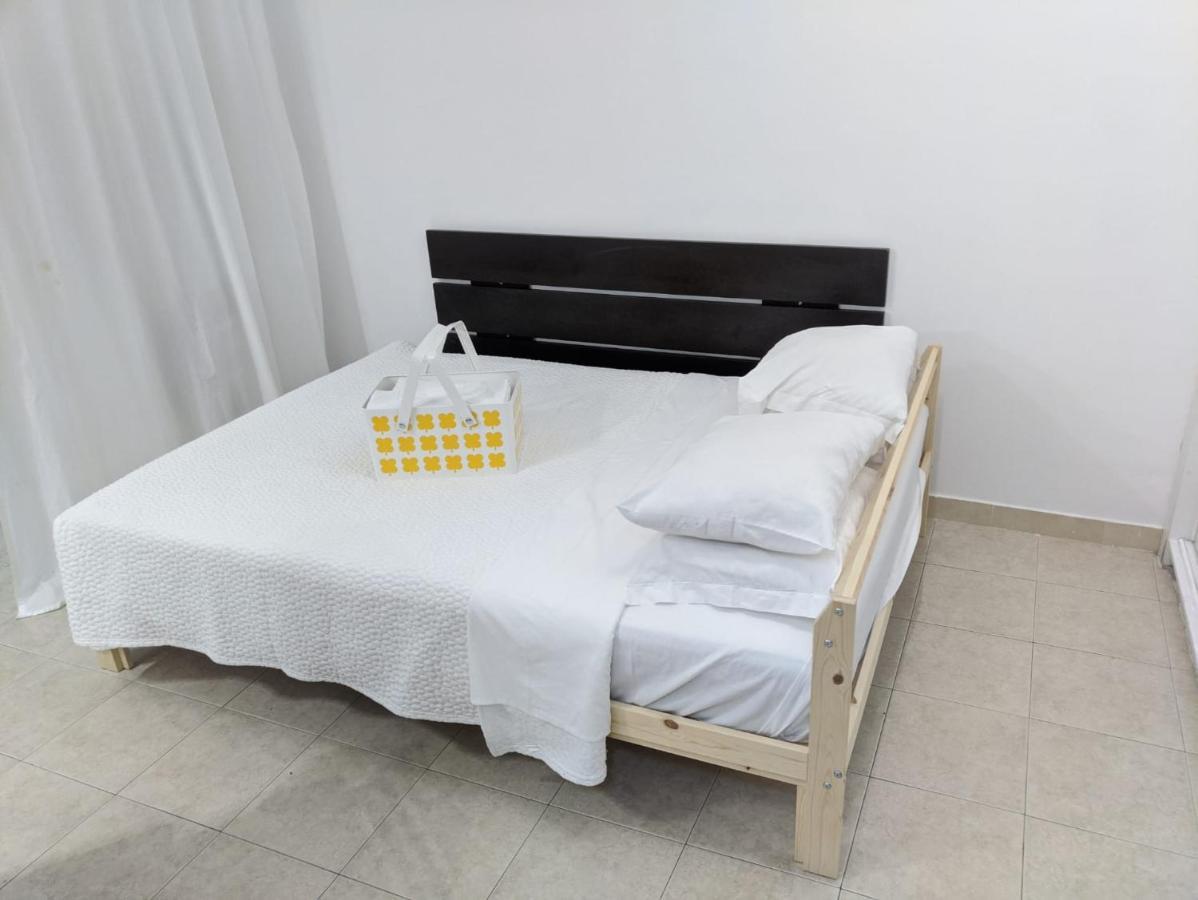 Apartmán In Bed With Lisbon 15E Amadora Exteriér fotografie