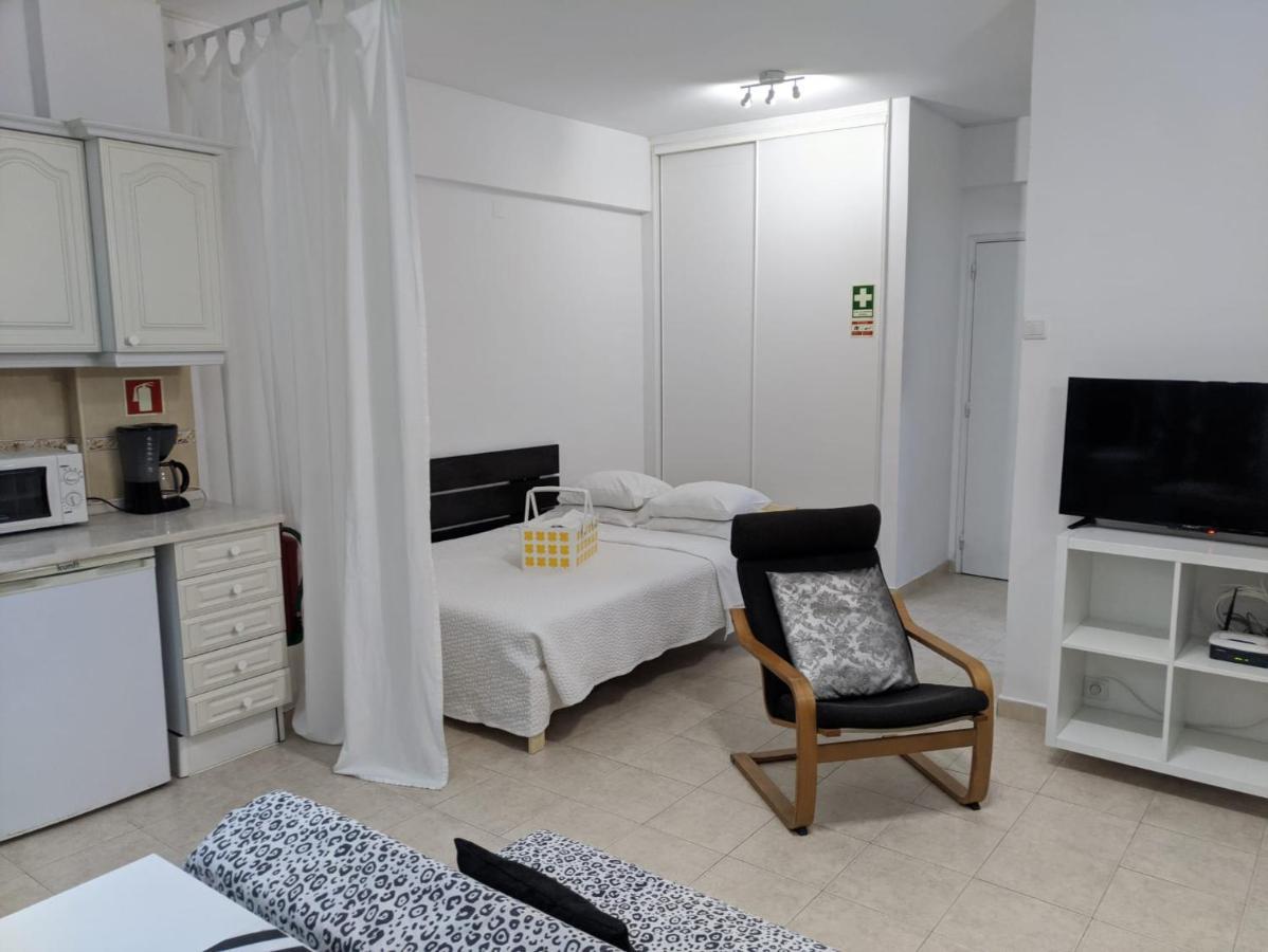 Apartmán In Bed With Lisbon 15E Amadora Exteriér fotografie