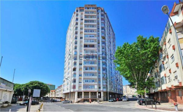 Apartmán In Bed With Lisbon 15E Amadora Exteriér fotografie
