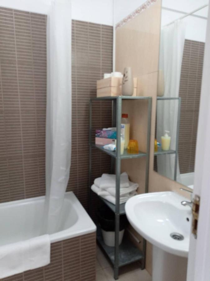 Apartmán In Bed With Lisbon 15E Amadora Exteriér fotografie